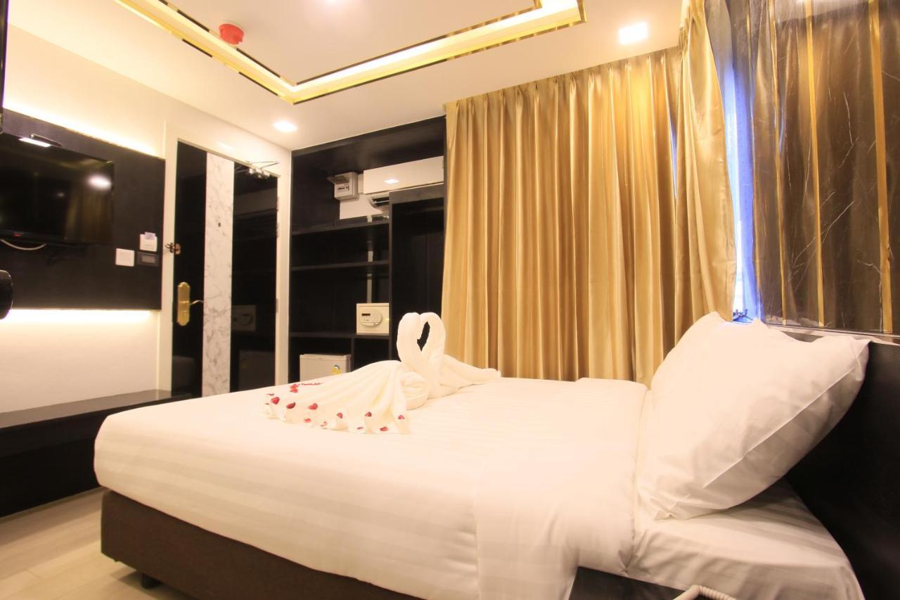 Pratunam Atrium Hotel Bangkok Bagian luar foto