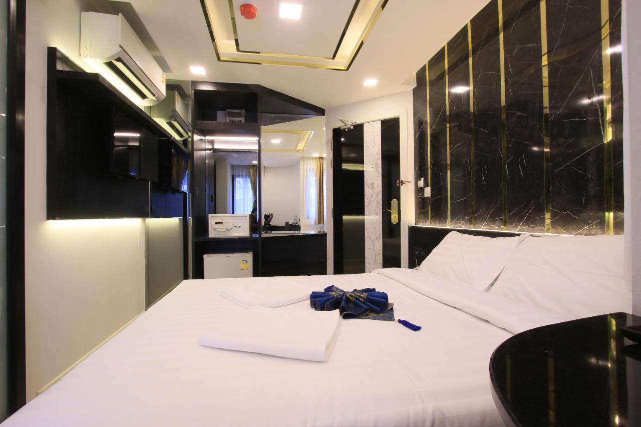 Pratunam Atrium Hotel Bangkok Bagian luar foto