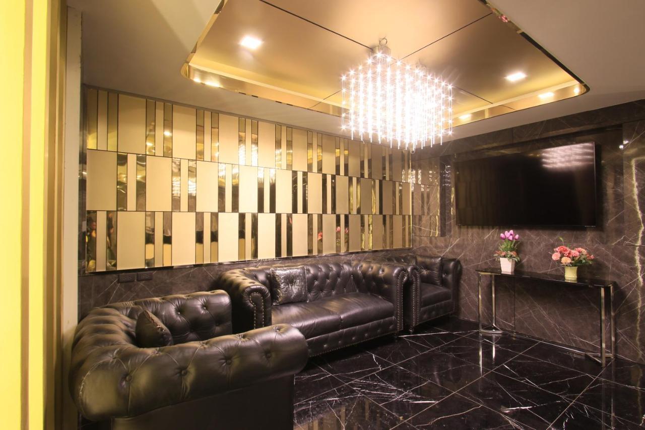 Pratunam Atrium Hotel Bangkok Bagian luar foto