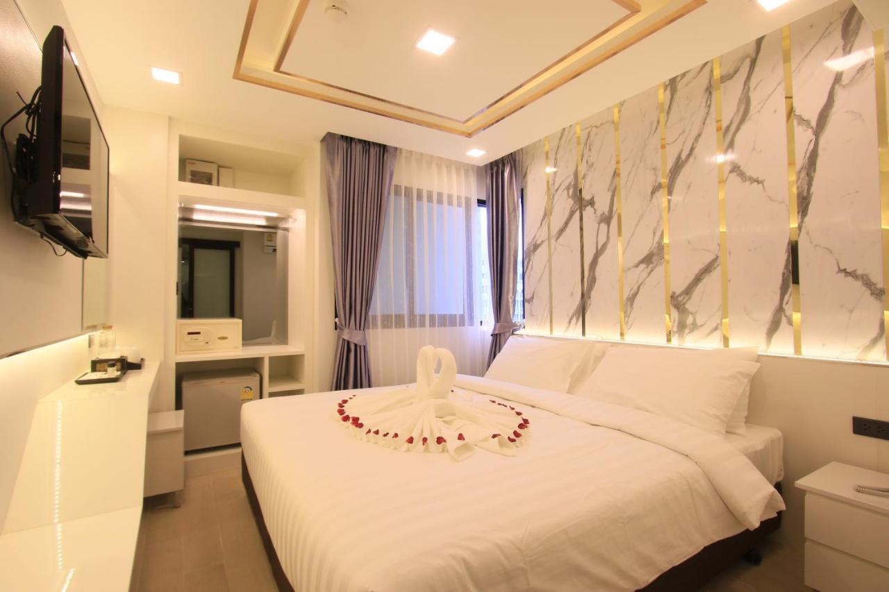 Pratunam Atrium Hotel Bangkok Bagian luar foto